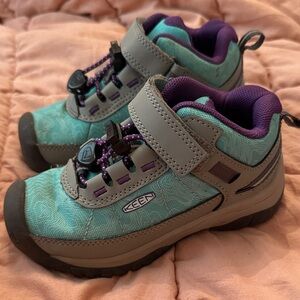 KEEN Kids' Teal and Purple Sneakers